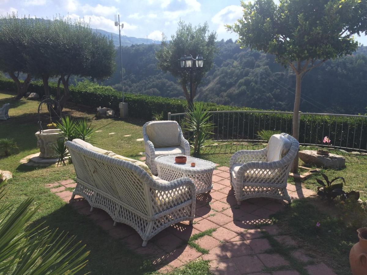 Villa Del Conte Drapia Exterior foto